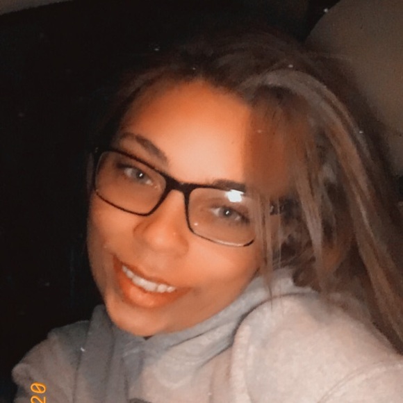 Meet your Posher, Mystika - Picture 1 of 1